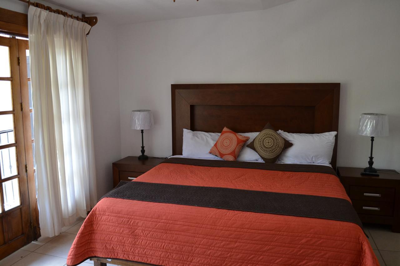 La Joya Del Lago Apartments Chapala Luaran gambar
